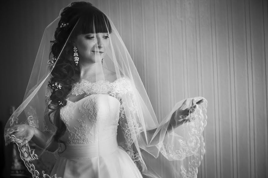 Fotograful de nuntă Anastasiya Arakcheeva (arakcheewafoto). Fotografia din 18 februarie 2016