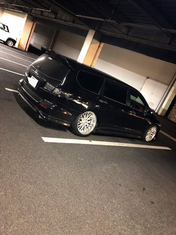 オデッセイのオデッセイrb3・work・グノーシス・タイヤ交換に関するカスタム事例の投稿画像1枚目