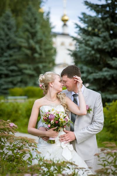 Photographe de mariage Mikhail Kharchev (mikhailkharchev). Photo du 19 janvier 2014