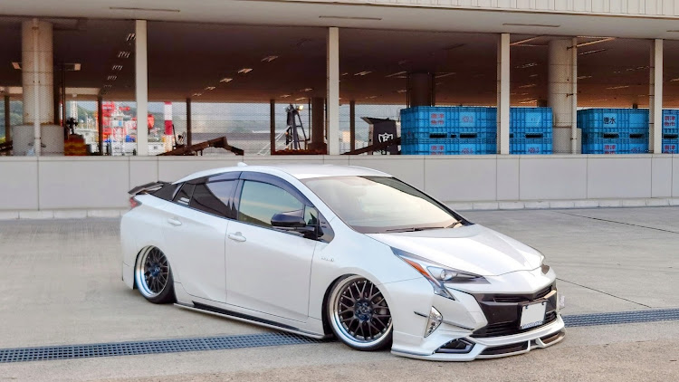 プリウスの６月もよろしくお願いします・不正改造車取締月間・ドライブ・GHOST EXPODに関するカスタム事例の投稿画像2枚目