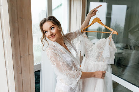 Wedding photographer Elena Lovcevich (elenalovcevich). Photo of 13 November 2019