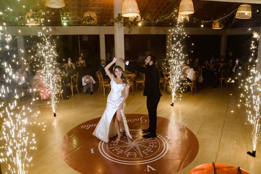 Photographe de mariage Alexis Rueda Apaza (alexis). Photo du 16 mai 2023