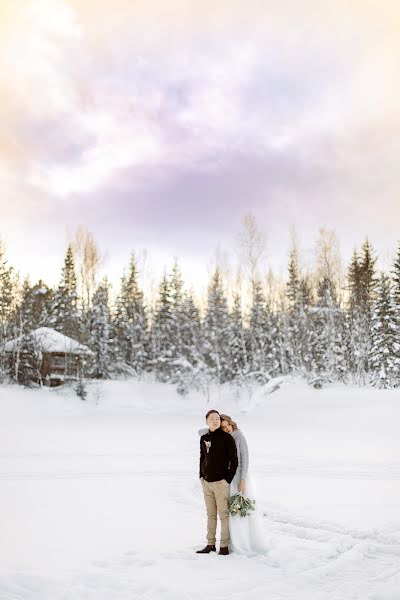 Fotografo di matrimoni Sergey Timofeev (sergo-oof). Foto del 10 dicembre 2022