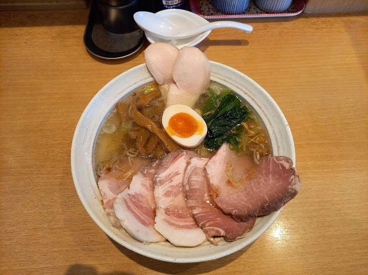 XVのドライブ・シルバーはイイぞぉー・ラーメン・みちのえきに関するカスタム事例の投稿画像2枚目