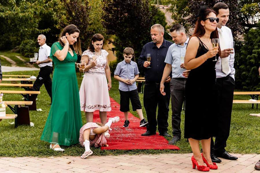 Fotografo di matrimoni Nóra Varga (varganorafoto). Foto del 20 agosto 2023