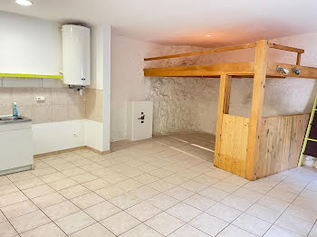 appartement à Méounes-lès-Montrieux (83)