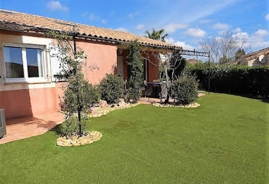 Maison avec piscine et terrasse 20