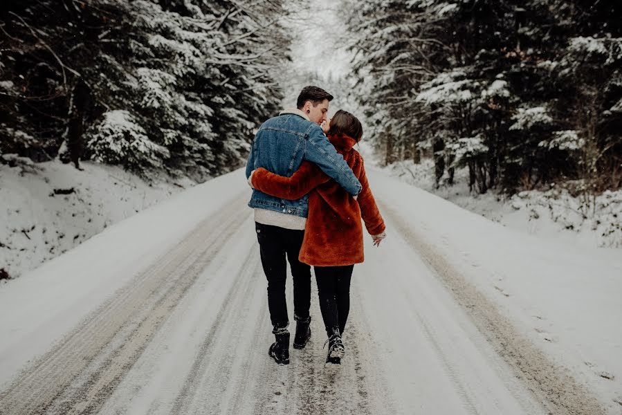 Wedding photographer Krzysztof Antas (antaskf). Photo of 8 February 2021