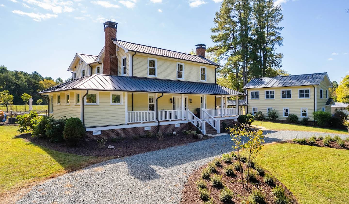 Farm house with pool Chapel Hill