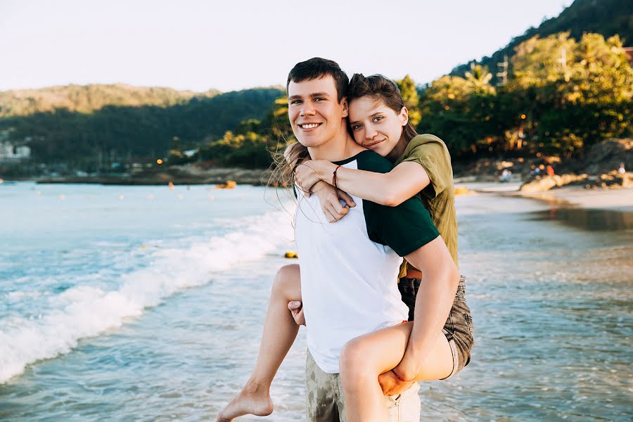 Fotografo di matrimoni Viktoriya Buryak (victorybur). Foto del 11 agosto 2019