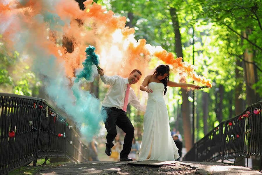 Wedding photographer Dmitriy Zakharov (sensible). Photo of 22 December 2013