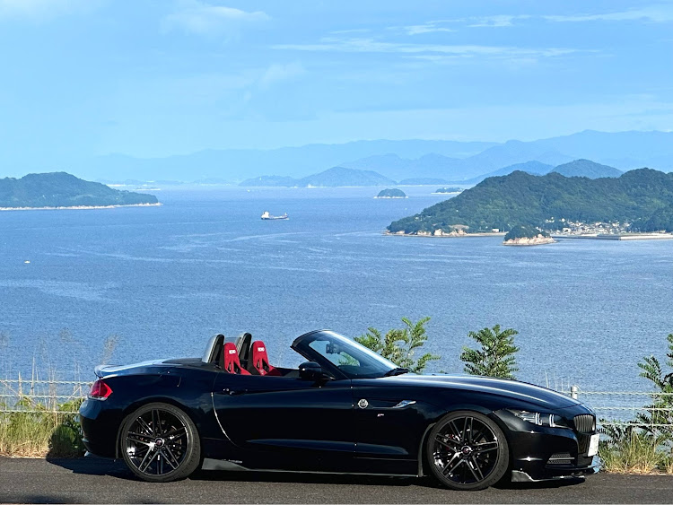 Z4 ロードスターの繋がりに感謝・仲のいい繋がりは大事にしたい・89の日に関するカスタム事例の投稿画像2枚目