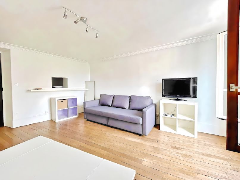 Location  appartement 1 pièce 28 m² à Paris 2ème (75002), 1 270 €