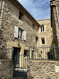 maison à Saint-Laurent-du-Pape (07)