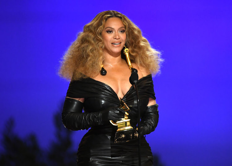 Beyonce proved that a LBD never goes out of style at the 2021 Grammy Awards.