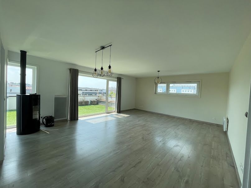 Location  appartement 4 pièces 108 m² à Roubaix (59100), 1 300 €