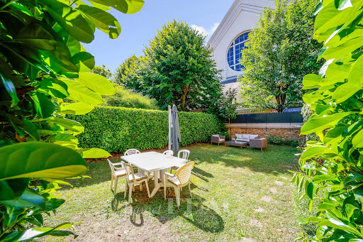 House with garden and terrace 3