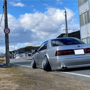 クラウンセダン JZS151