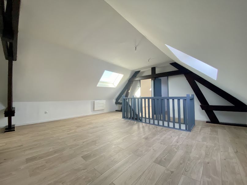 Location  appartement 3 pièces 51.06 m² à Longueau (80330), 770 €