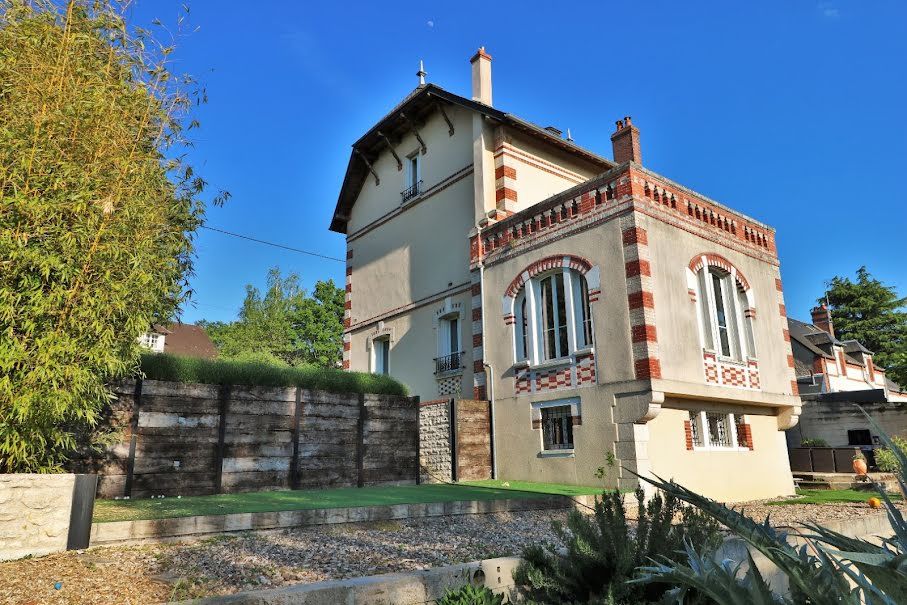 Vente maison 8 pièces 210 m² à Châtillon-Coligny (45230), 356 500 €