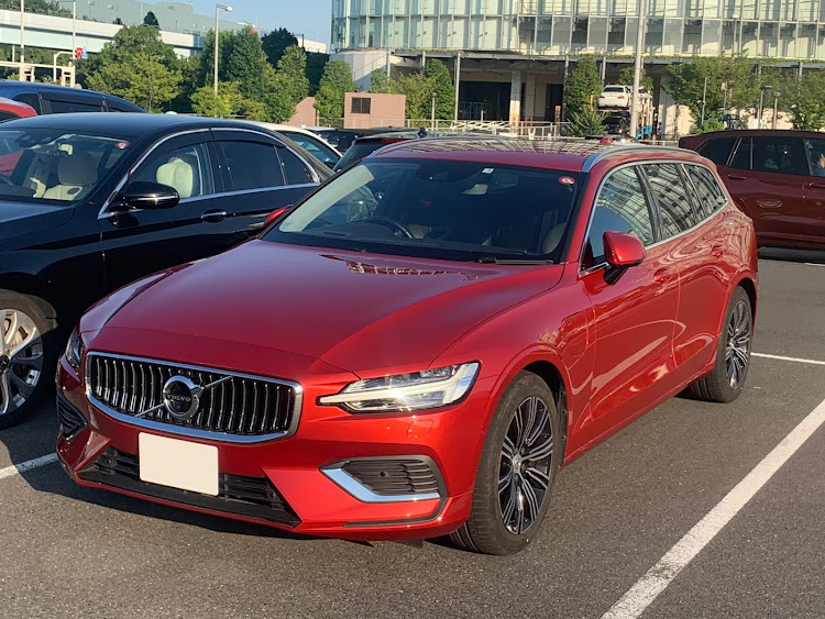 9107Fさんが投稿した試乗・クラブマン・V60に関するカスタム事例の投稿画像1枚目
