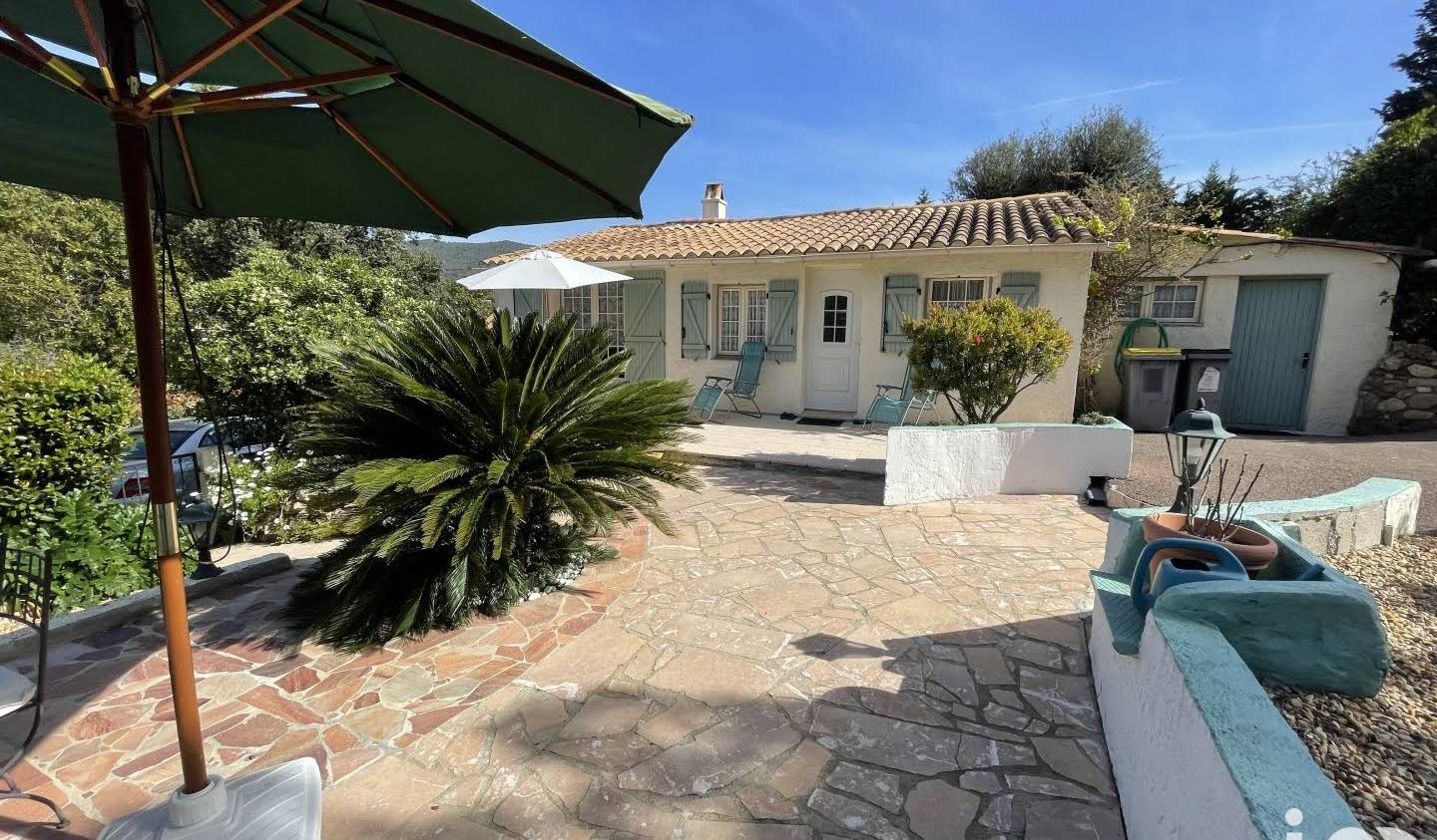 House with terrace Cavalaire-sur-Mer