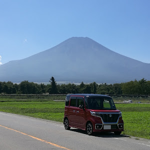 スペーシアカスタム MK53S