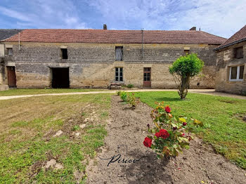 propriété à Doué-en-Anjou (49)