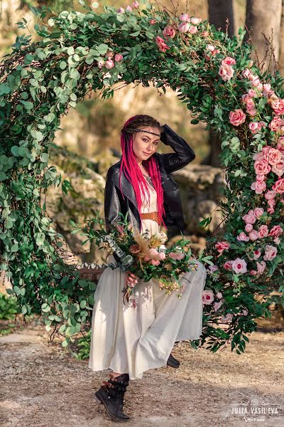 Fotógrafo de bodas Yuliya Vasileva (crimeanphoto). Foto del 12 de junio 2019