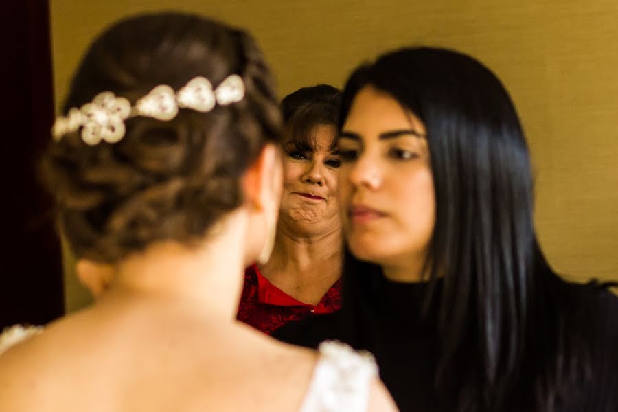 Fotografo di matrimoni Mariana Matos Zerpa (marianamzerpa). Foto del 5 giugno 2019