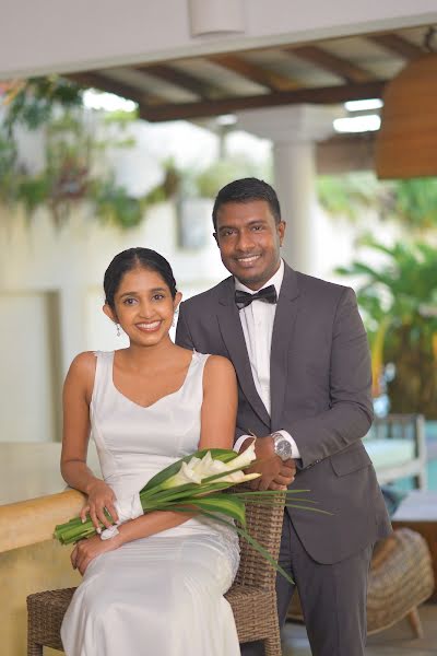 Fotografo di matrimoni Sasika Boralessa (sasikaboralessa). Foto del 22 agosto 2021