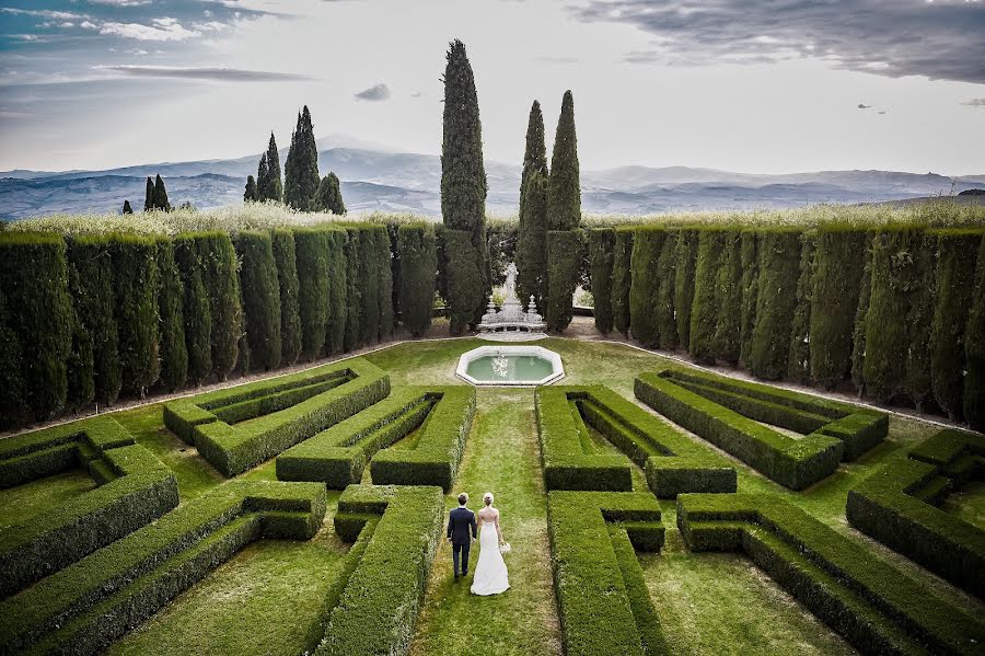 Fotógrafo de casamento Andrea Pitti (pitti). Foto de 14 de abril 2020