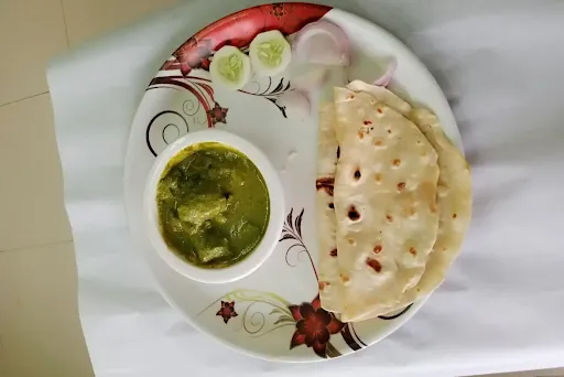 Green Chicken With 2 Chapati