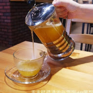 翁林林Café