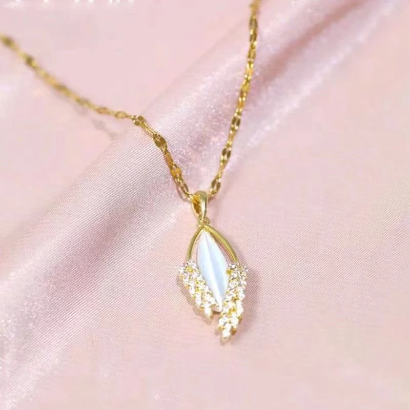Collar de trigo de ópalo Diseño exclusivo Un accesorio elegante para mujeres que realza cualquier atuendo con su brillo natural y belleza única.