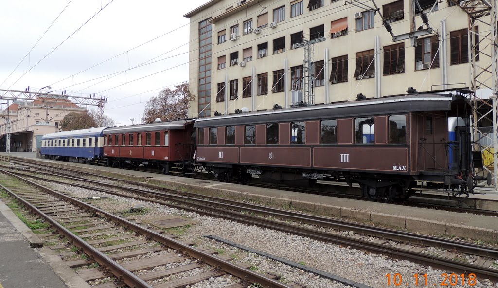 Stari Madarski vagoni u Zagrebu 8lVJT9nVjFP5j-9mPFz2_BFudIcL8ZKoAxxknxVPOml929NEj2_AXh3l1dL4ZFUKi6n4i5dN3TP-phCpsuFwc5k8-vlI0CGOFbgqLi04G1HviLNF-DJYDQDV_KFsomoVBNyEIaMi2uqGY9cwVQnzhBL4-xjY3_PH0PUor9R08OrU8WUBc8mgqNoVj9R1F7iZ2kvxHP7zooiQxCms_esJ3s4yAFdt6c_qvZmCJzrqnw9g9lAKhk9eqiy7Ox3t1HTHXnNqvTu9YbJ9--DQWNpJA3ca_5pZHLdQ5PoRApZ2KNGN0_CXMYMUhrXHDMRq10P-bciQiU_oUxD9OFrQQ2liimYkPjjnj-foYuMBhlUQT9EX8tYfuYR_KUpZuWE4HN9EGa5Scq4Mu_OL4hLtiV6vqLSgIKkzfFS5WN3QC4hVud5SI5EBw-ygZlO5eCfNcSzUKp04yHvL3nEH3p4joDHsGBertJpCTwziZK-UUjxDBfdySbCCZBme6SKr-33dosZrGpPbVbE320XsVhCPVJs9K4-ZOgTiTqt-y0axXOE6i1FdBbbQdiWYHQl8Zj7fmREkW6WSqTVoT4KVfXlh0cr7vo1Zx6hRwM4sCTF1Eh2tausGJSe5iNN7V_h40GUMqEppIcutyIZKBE5qhCfjczhFAdbZbosAaJOCNwgLMF1jNg0uba7LjF1ST7T3SKHST2AEFdGtPSo4qByDp_NC-sWgbW2c2vc7dlWjsK-LrA=w1024-h592-no