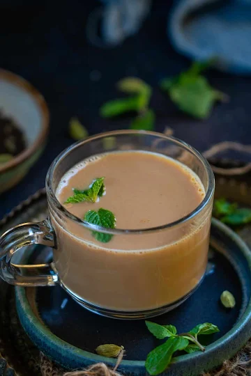 unusual-chai-recipes_AdrakPudinaChai_WhiskAffair