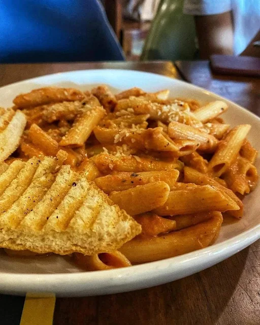 Alla Rosa Pasta