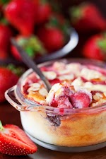 Mini Strawberry Clafoutis was pinched from <a href="http://12tomatoes.com/2015/01/french-dessert-recipe-individual-strawberry-claufoutis.html" target="_blank">12tomatoes.com.</a>