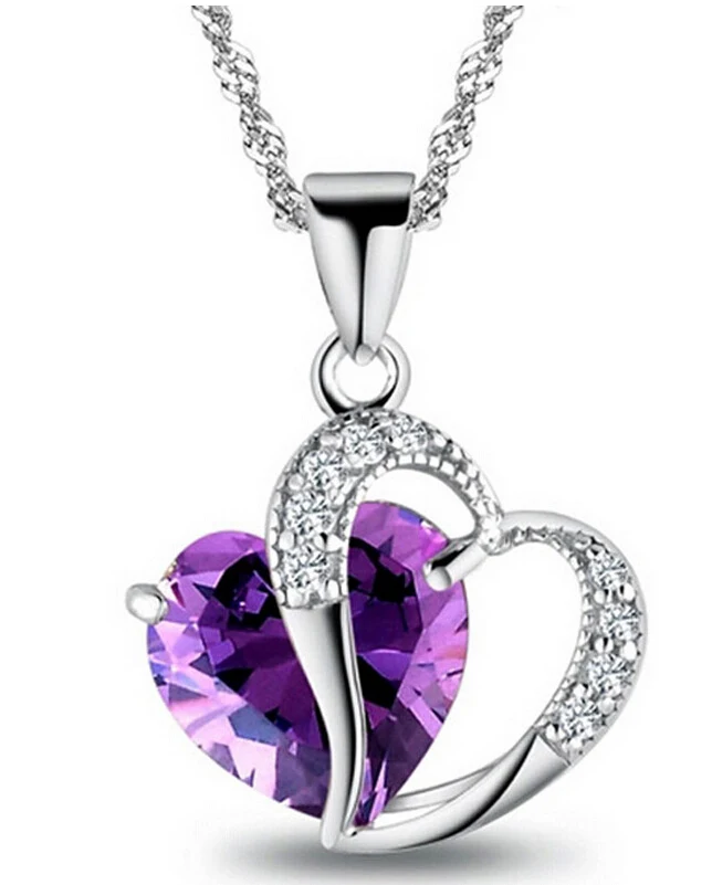 Hartketting en oorbellenset, romantisch cadeau. Laat je liefde zien met dit elegante sieraad. Een tijdloos accessoire voor speciale momenten.
