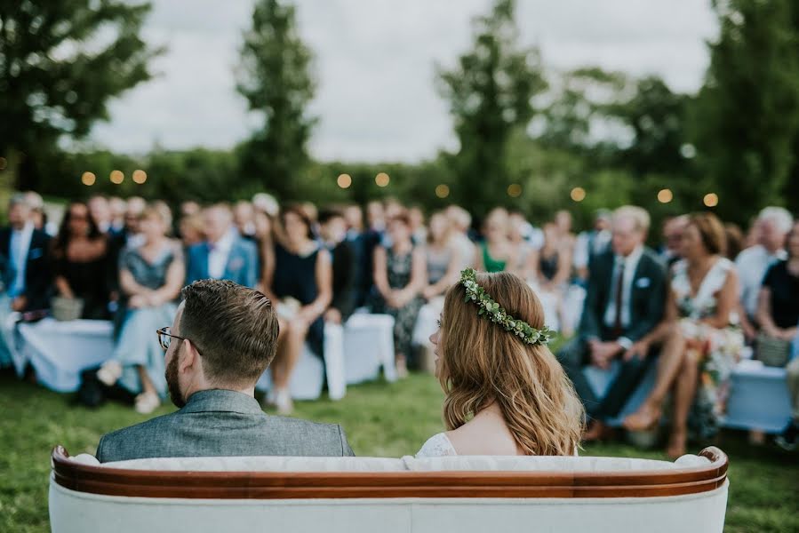 Fotografo di matrimoni Robert Larsen (robertlarsen). Foto del 6 marzo 2019