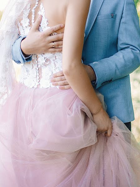 Fotógrafo de casamento Tatyana Godovanec (ellaija). Foto de 13 de julho 2019