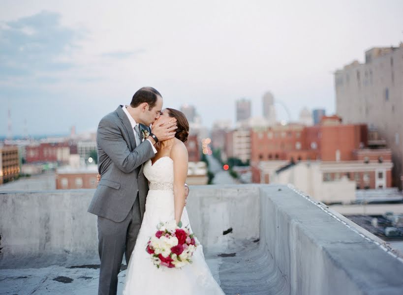 Fotógrafo de bodas Lauren Muckler (laurenmuckler). Foto del 8 de septiembre 2019