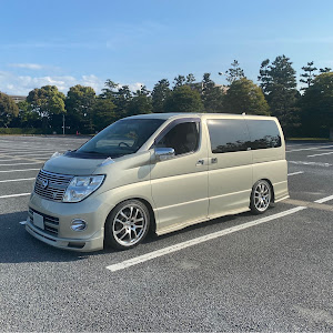 エルグランド E51型