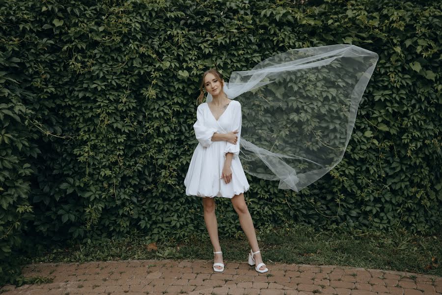 Fotógrafo de casamento Anastasiya Velengurskaya (zolotayai13). Foto de 17 de outubro 2023