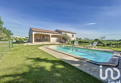 House with pool and terrace 5