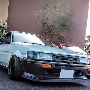 カローラレビン AE86