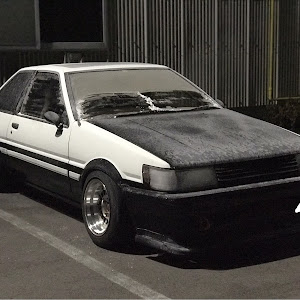 カローラレビン AE86