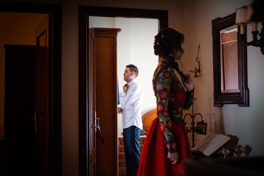 結婚式の写真家Miguel Angel Espino Gil (miguelangelesp)。2017 9月27日の写真