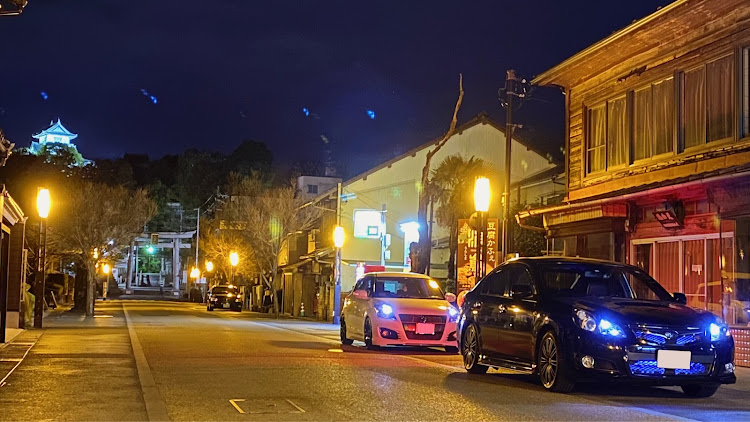 スイフトスポーツのドライブ・深夜の街中に関するカスタム事例の投稿画像1枚目